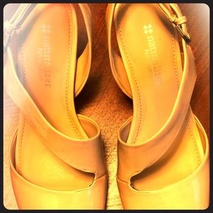 Naturalizer wedge sandal